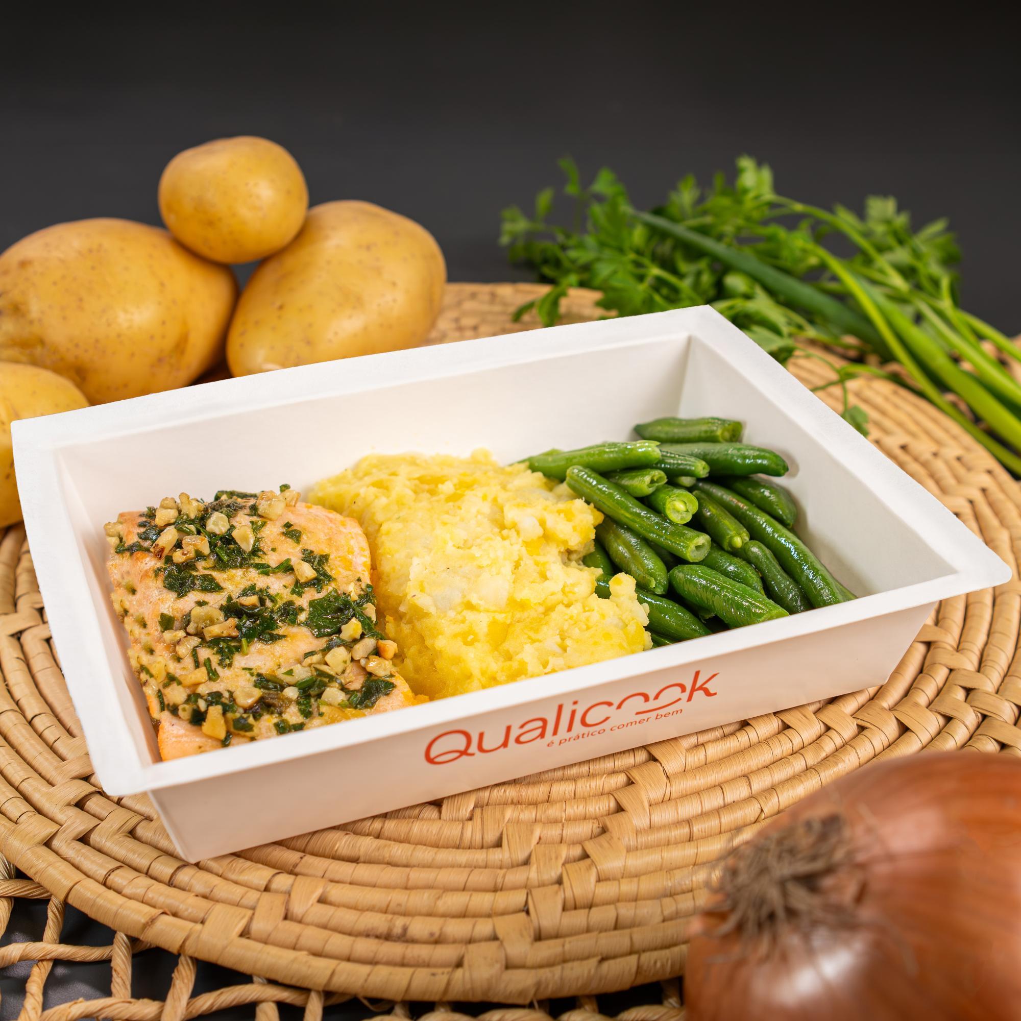 Salmão ao Azeite de Ervas
